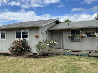 290 35th St, Springfield, OR 97478