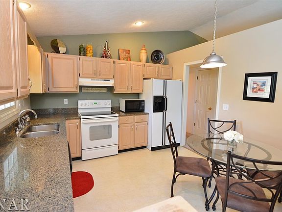 5th image of 1103 Chatham Ln