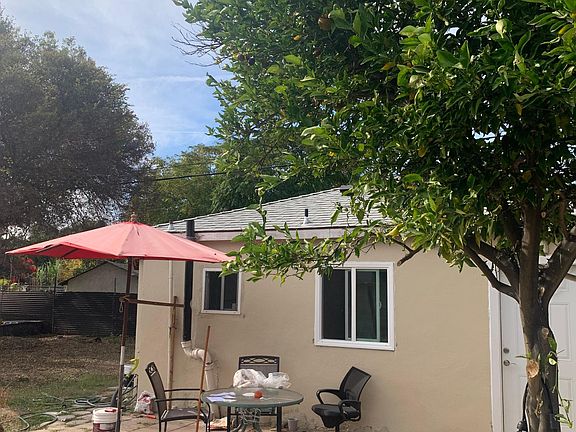 3rd image of 14722 E Olive St