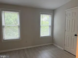 7315 Castleberg Ct — Photo 25