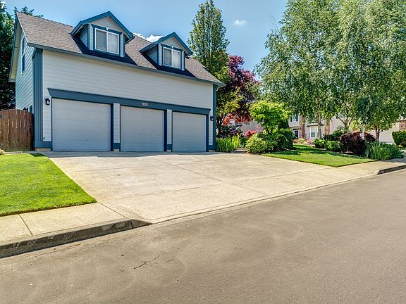 3rd image of 4505 NE 138th St