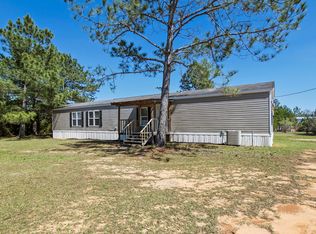 1884 Bayview Ln, Cottondale, FL 32431