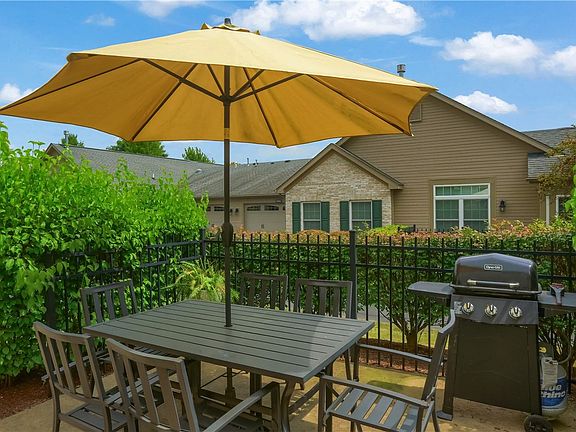 5th image of 2032 Clerkenwell Ln