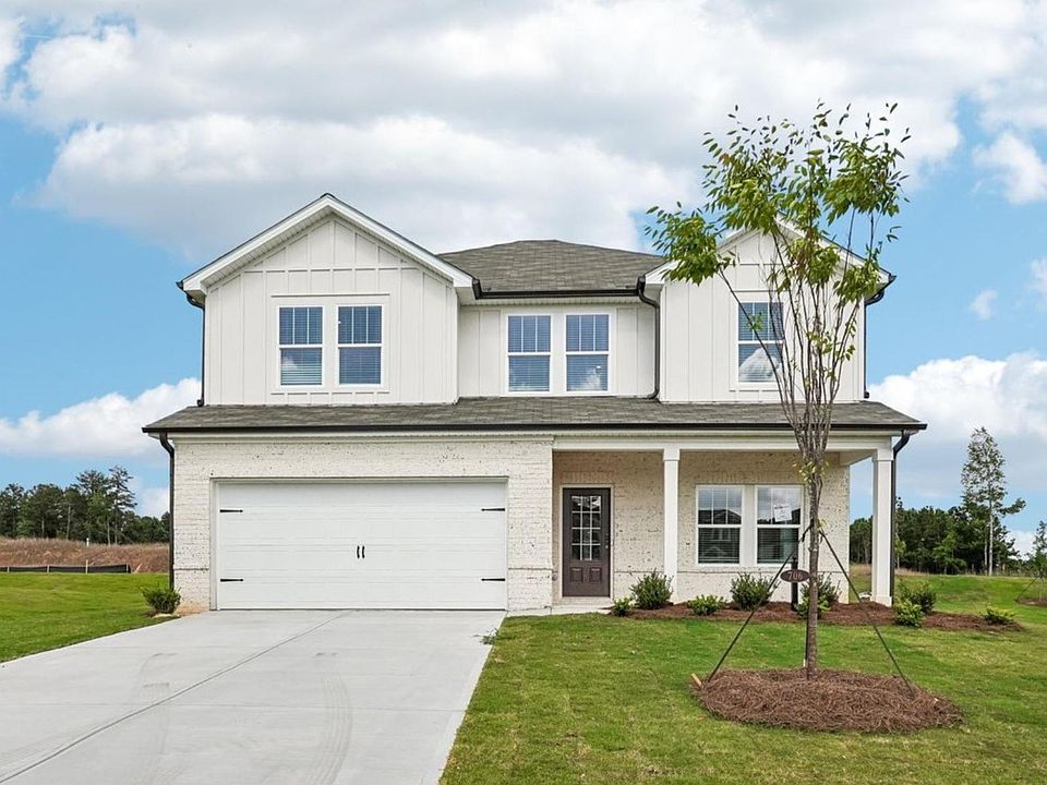 The Brentwood floorplan with Elevation F modeled at Northwoods at Mirror Lake.