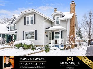 826 N Brainard St, Naperville, IL 60563