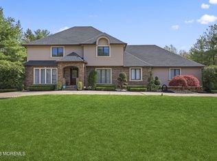 21 Hunt Rd, Freehold, NJ 07728