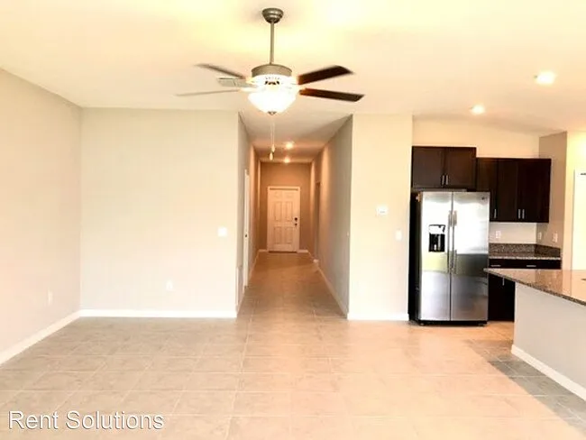 Calico — Photo 3