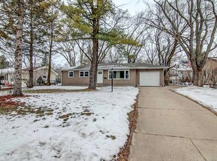 6110 Riva Rd, Madison, WI 53711