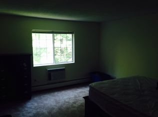 30 Greenview Dr APT 38, Manchester, NH 03102