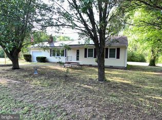 8062 Dividing Creek Rd, Pocomoke City, MD 21851