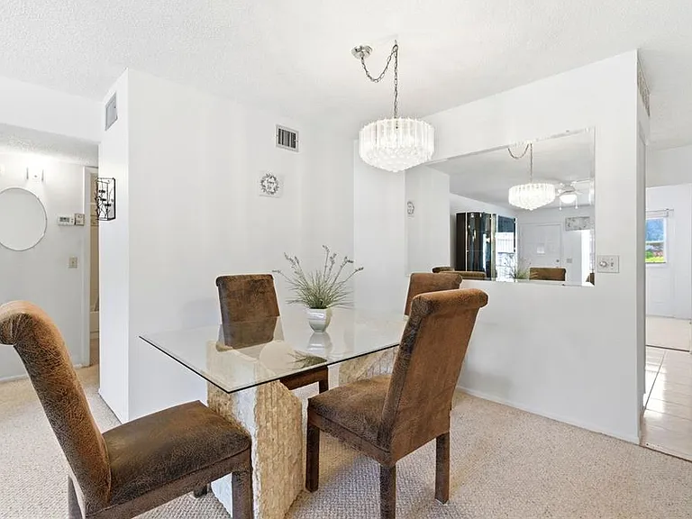 2386 Sumatran Way #14 — Photo 8