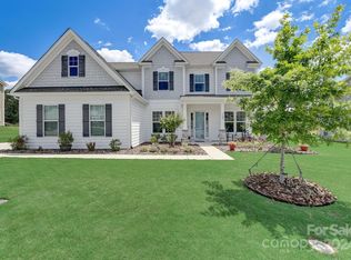 1502 Brooksland Pl, Waxhaw, NC 28173