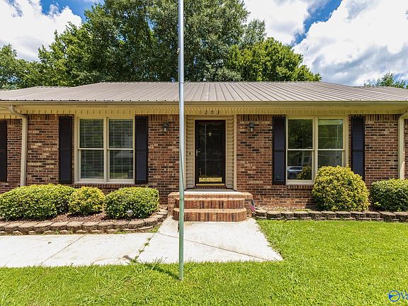4th image of 1203 Morrow Dr SE