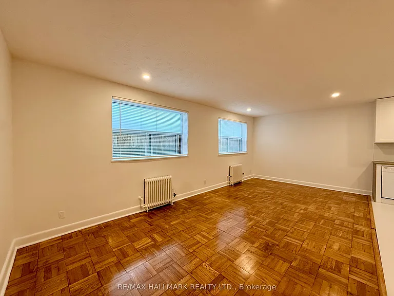 57 Rawlinson Ave #6 — Photo 6