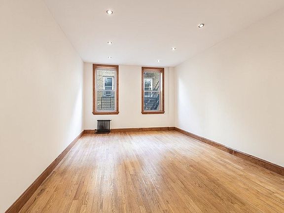 2nd image of 201 W 92nd St APT 2E
