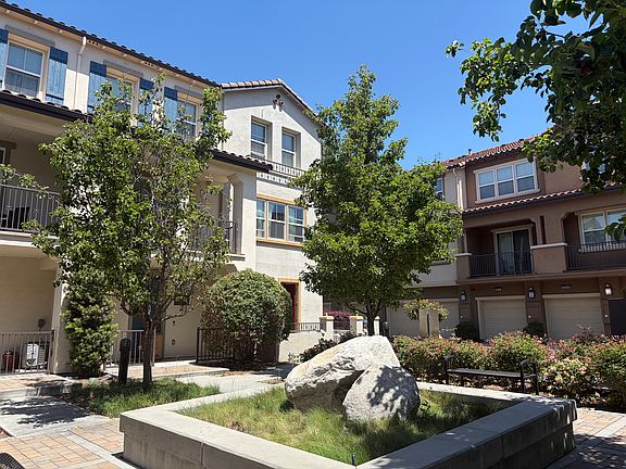 2nd image of 2618 Celadon Cir Unit 4