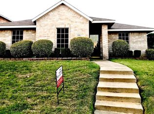 721 Eldorado Dr, Desoto, TX 75115