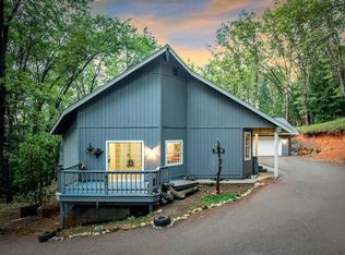 11050 Scrub Oak Ln, Grass Valley, CA 95945