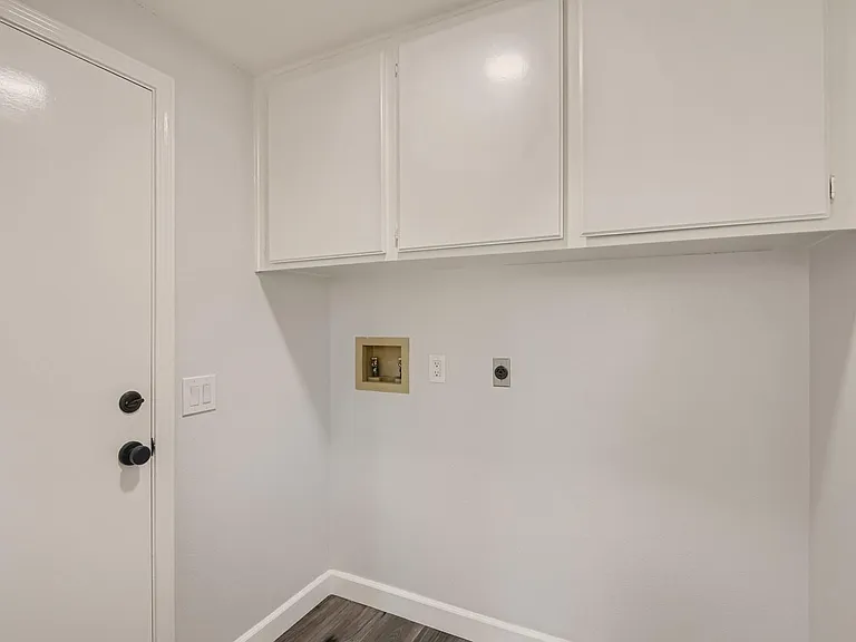 2 Golden Eagle Ct — Photo 16