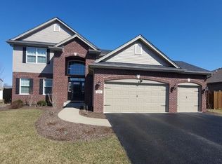 1655 Eagle Cir, New Lenox, IL 60451