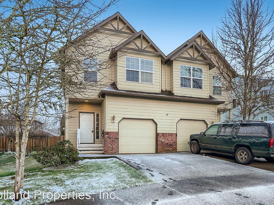 1st image of 3131 NE 13th Pl