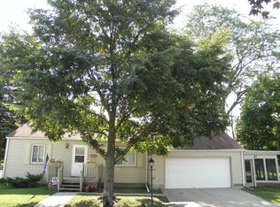 1210 Connecticut Ave, Joliet, IL 60435