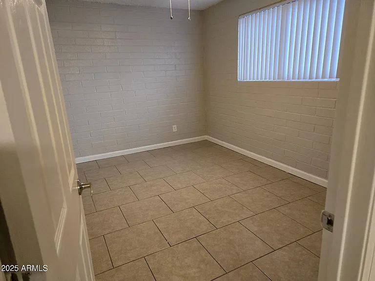 902 E Southern Ave #2 — Photo 12