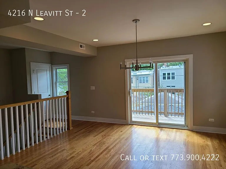 4216 N Leavitt St #2 — Photo 8