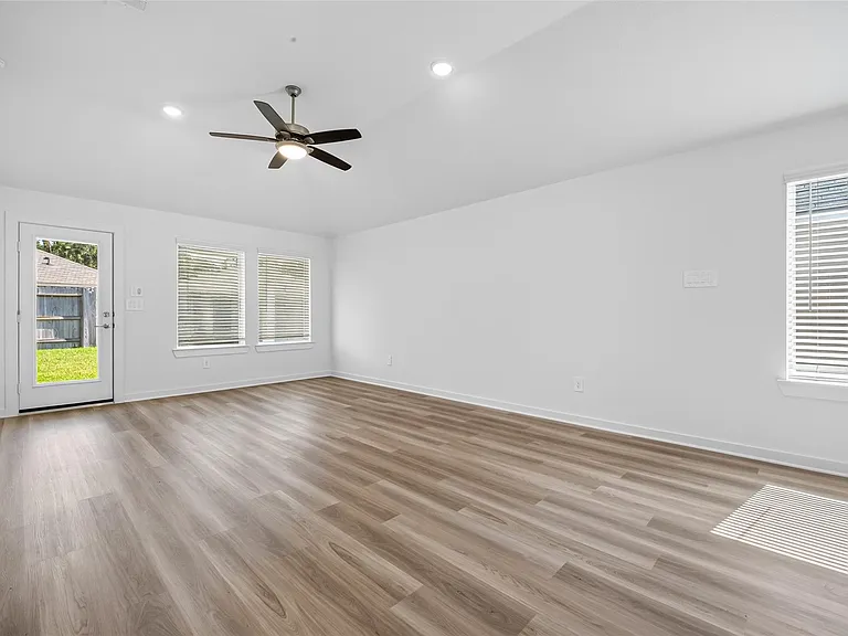 22535 Serviceberry Branch Ct — Photo 16