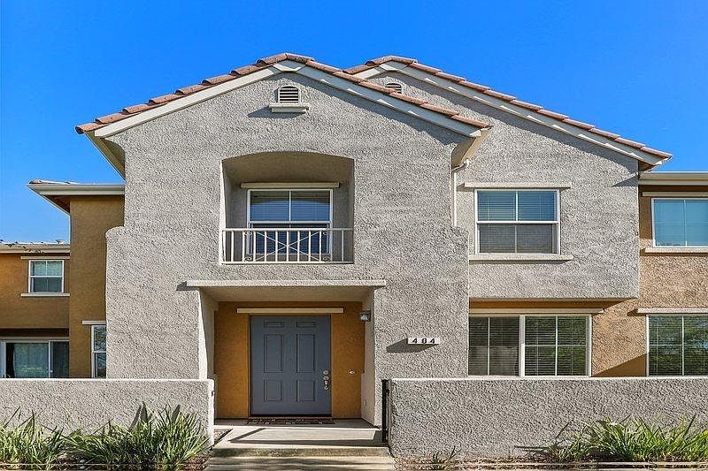 1st image of 404 Dante Cir