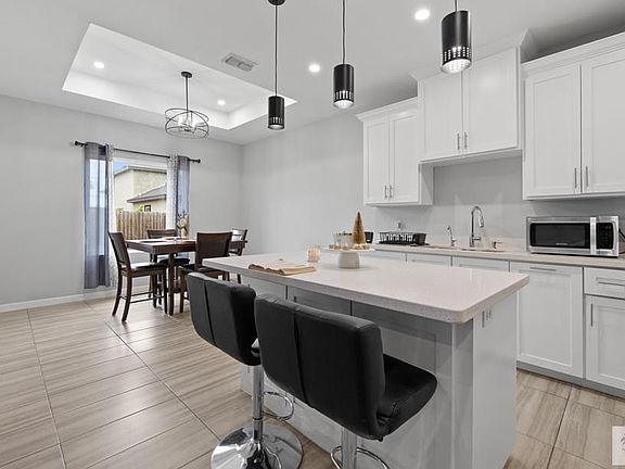 2nd image of 4734 Ibiza Cir #26