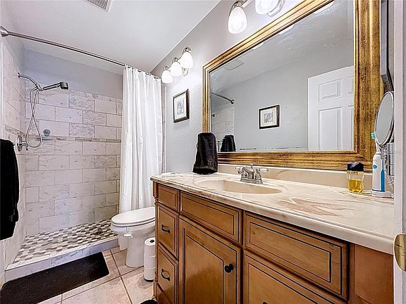 4th image of 11115 CHERRYWOOD LANE
