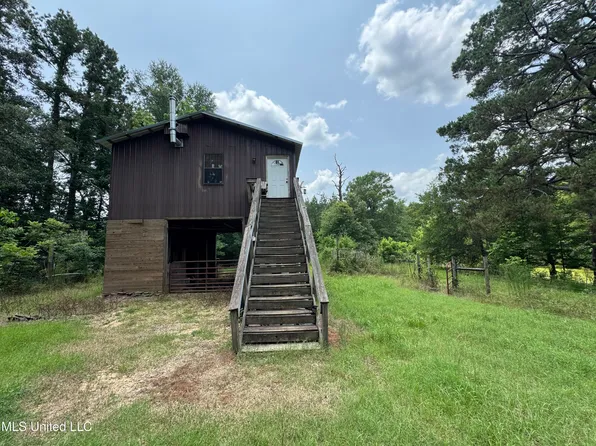 846 Lower Woodville Rd, Natchez, MS 39120