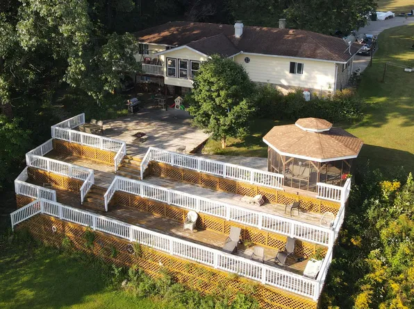 3791 Carpenter Rd, Hillsdale, MI 49242