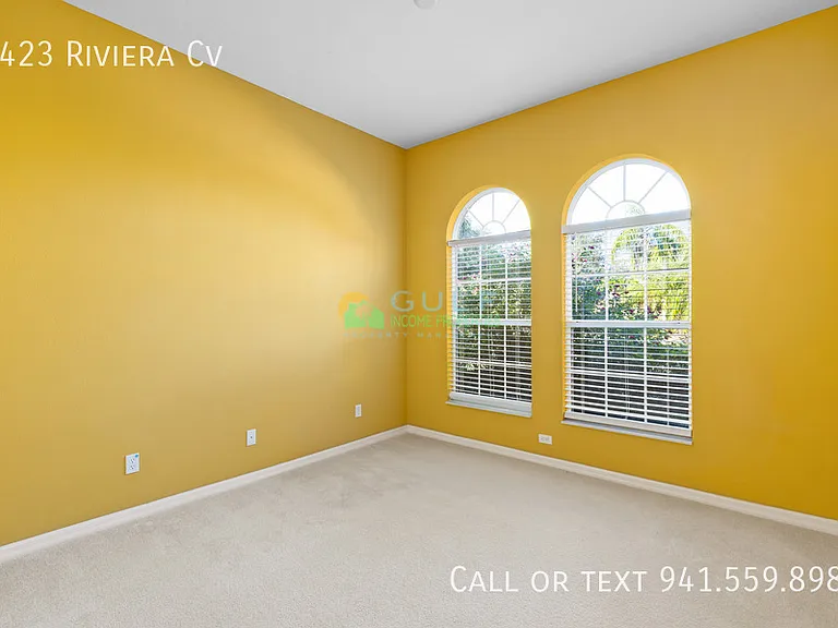7423 Riviera Cv — Photo 27