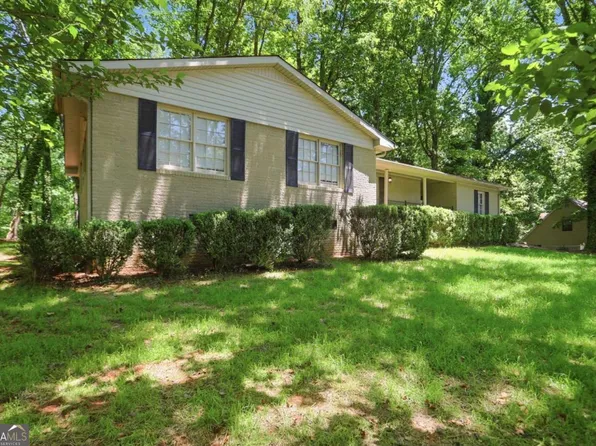 3082 Lake Ranch Dr, Gainesville, GA 30506