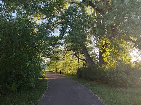 High line Canal Trail