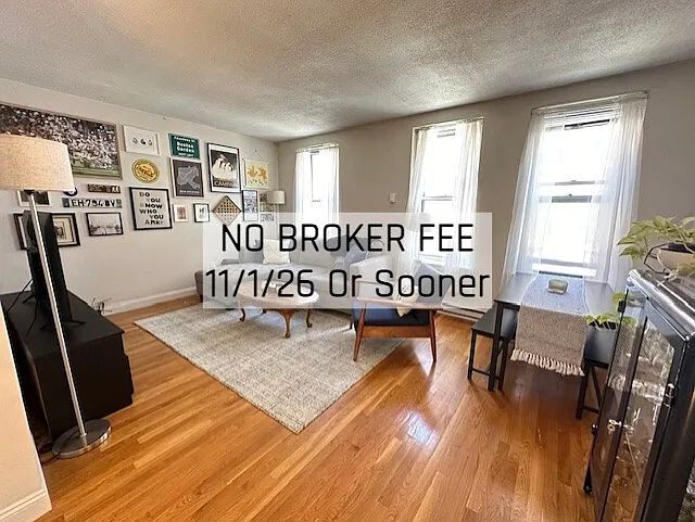 14 Cooper St #302
