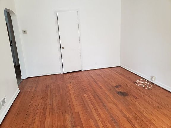 4th image of 4219 W Courtland Ave