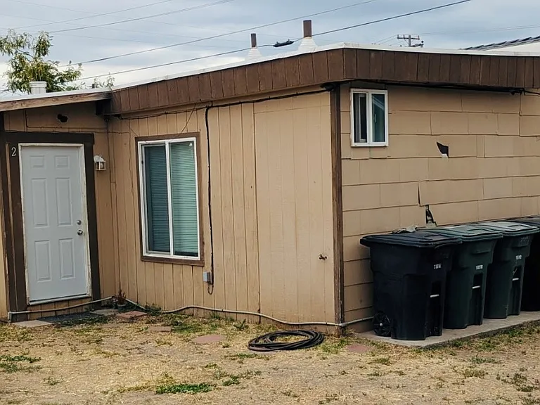 2919 Ross Ave #B — Photo 1