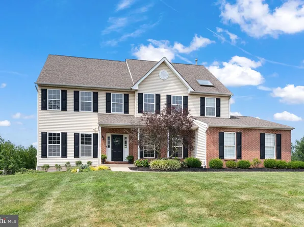 4345 Annandale Dr, Schwenksville, PA 19473