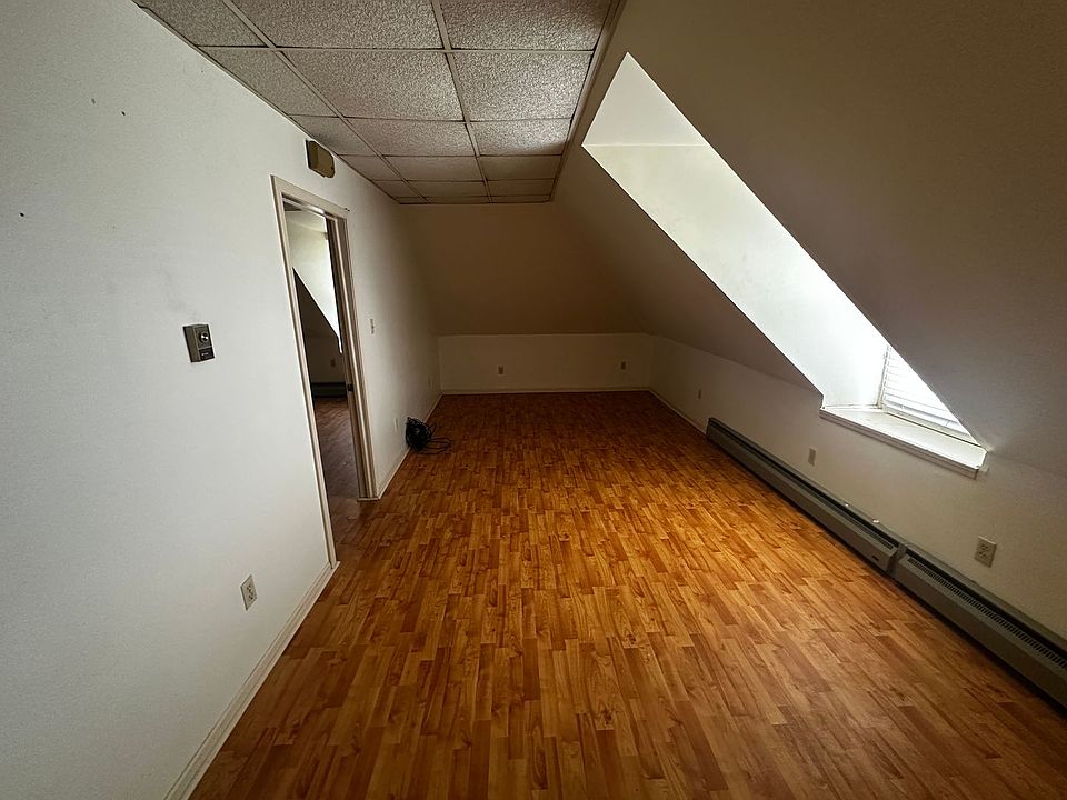 2nd image of 415 Robidoux St APT 301