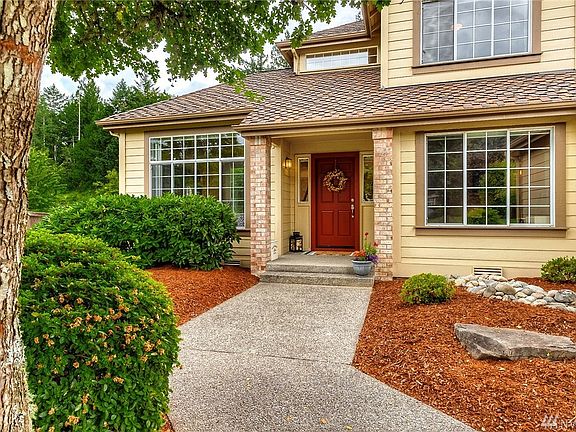 You can be in a new home before school starts - make an appointment to see it today! 