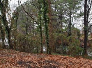 1304 Chestnut Ave #A, Chesapeake, VA 23325