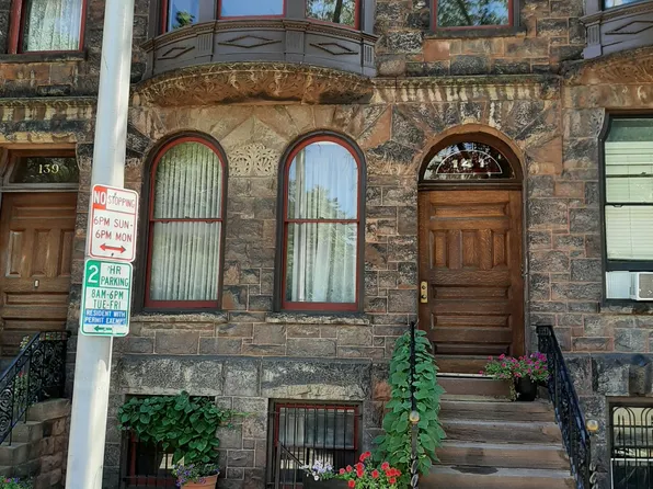 141 Eagle St, Albany, NY 12202