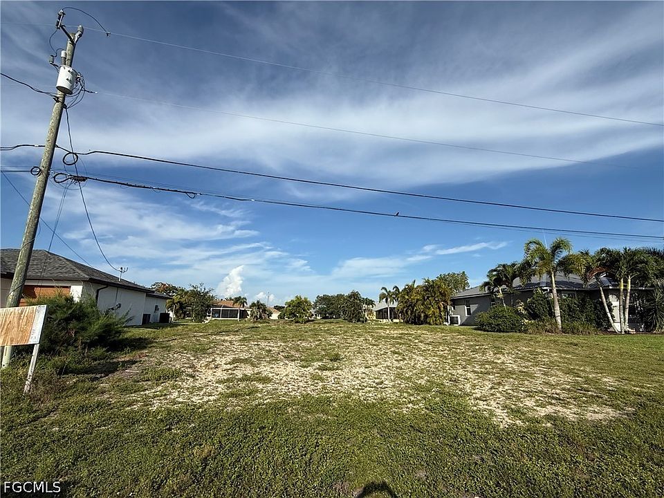 1st image of 3009 SW 11th Pl