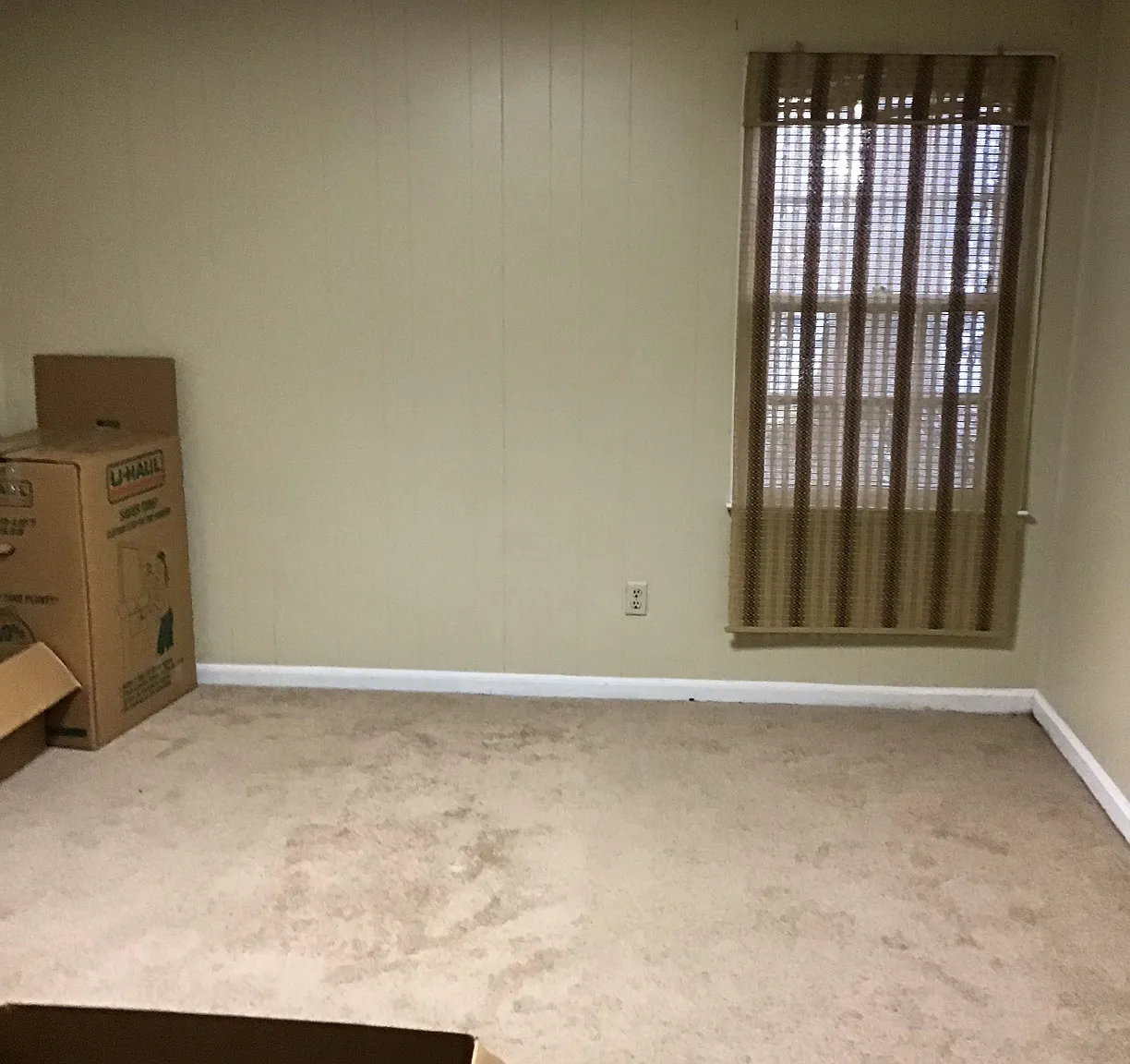 4 bed, 1858 sqft, $2,100 — Photo 3