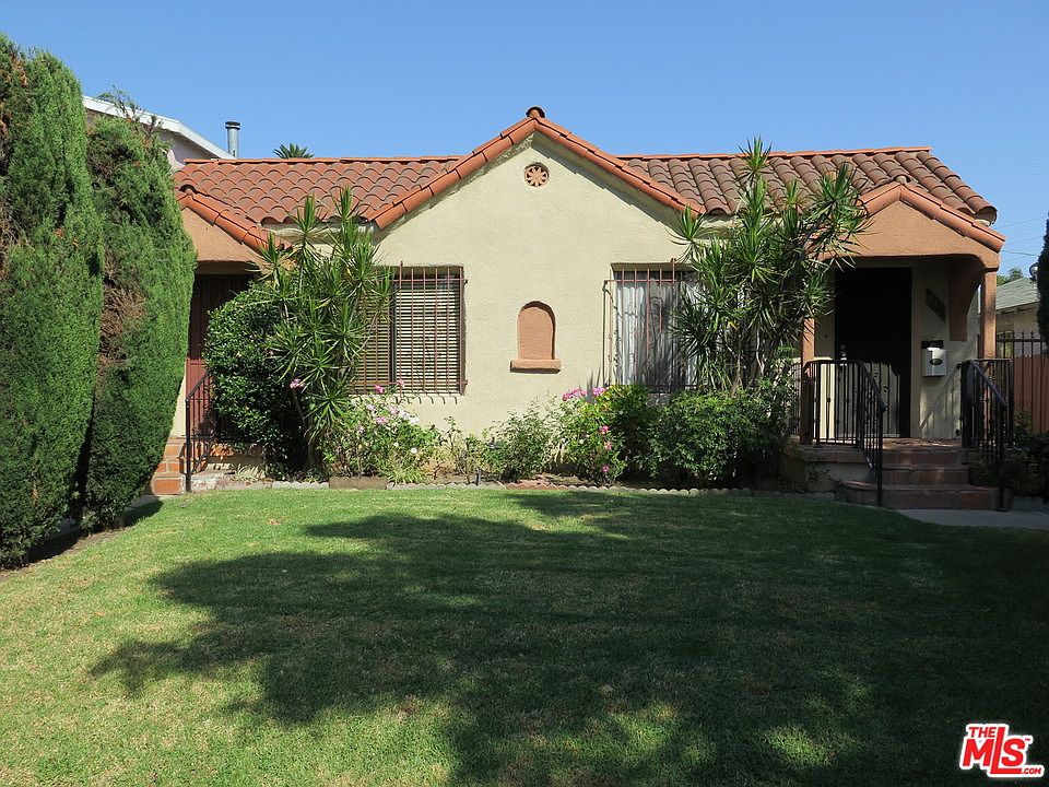 1st image of 812 N Ogden Dr