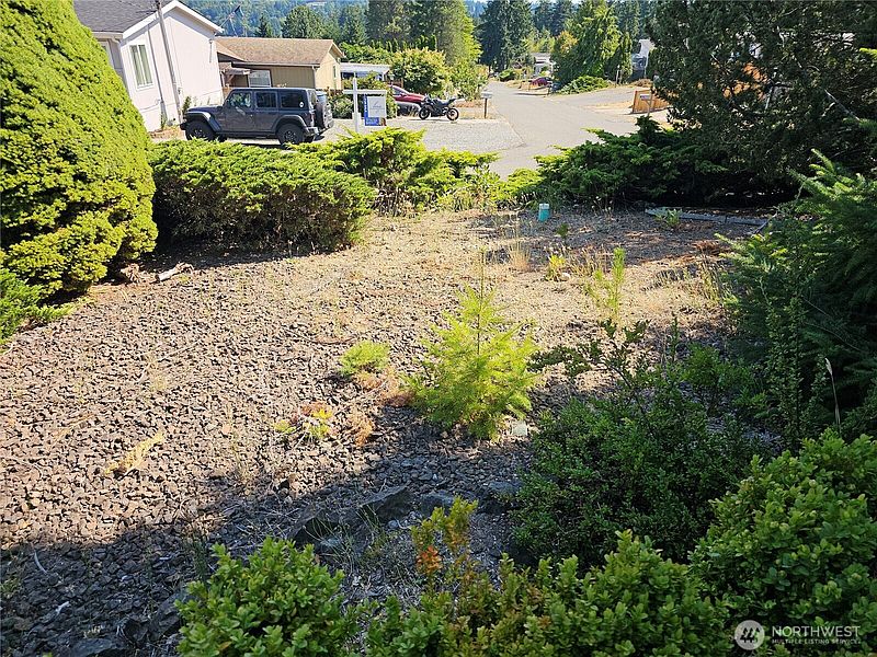 4th image of 4720 W Davis Road