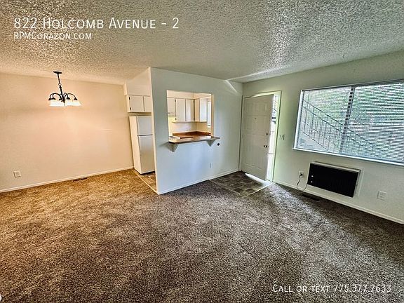 3rd image of 822 Holcomb Ave APT 2